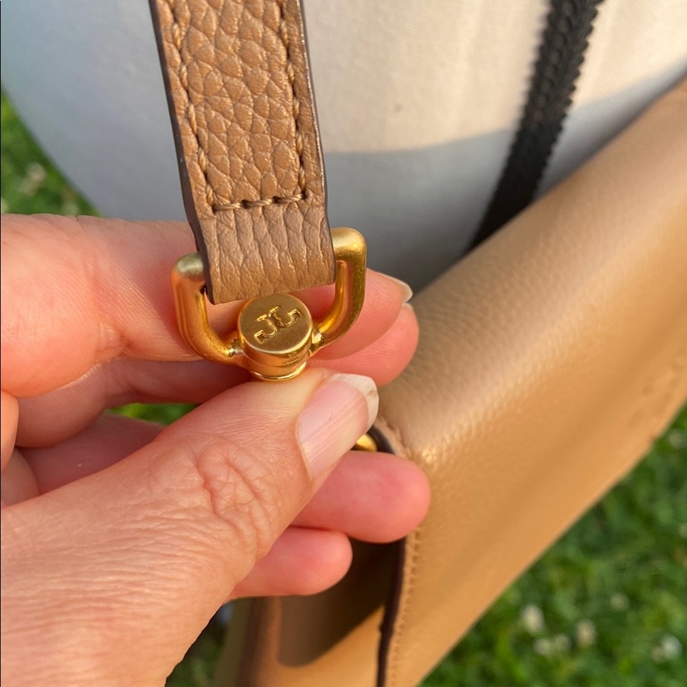 Tory Burch Tan Crossbody Bag - Picture 4 of 17
